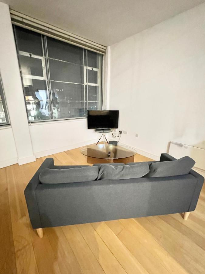 Bigkings Cosy 2 Bedroom Apartment With Free Parking In Central Манчестер Екстер'єр фото