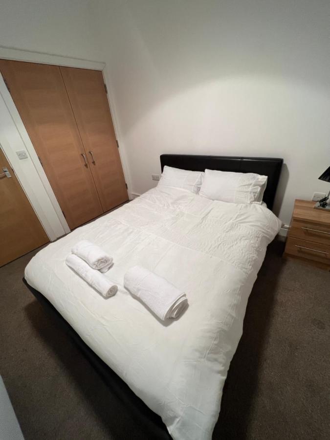 Bigkings Cosy 2 Bedroom Apartment With Free Parking In Central Манчестер Екстер'єр фото